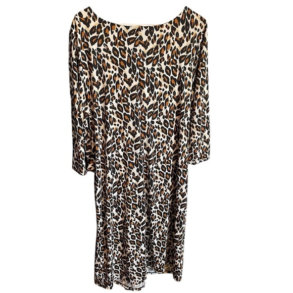 Love & Legend Animal Print Knot Front Dress-
Size 2X NWT - Picture 4 of 9